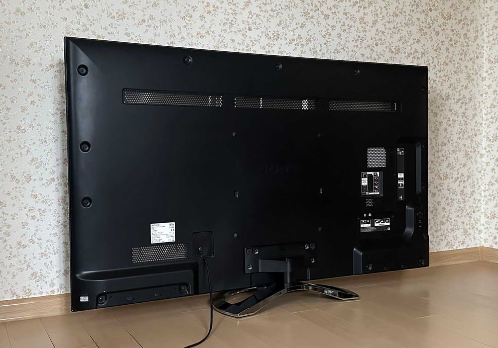 SMART-телевізор Sony 55" LED 3D Full HD / Wi-Fi / YouTube / DVB-T2