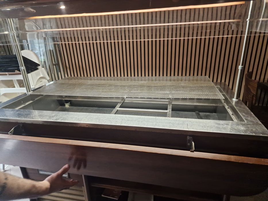 Buffet para saladas/frios