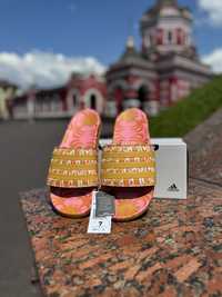 Капці Adidas  ADILETTE COMFORT Оригінал!