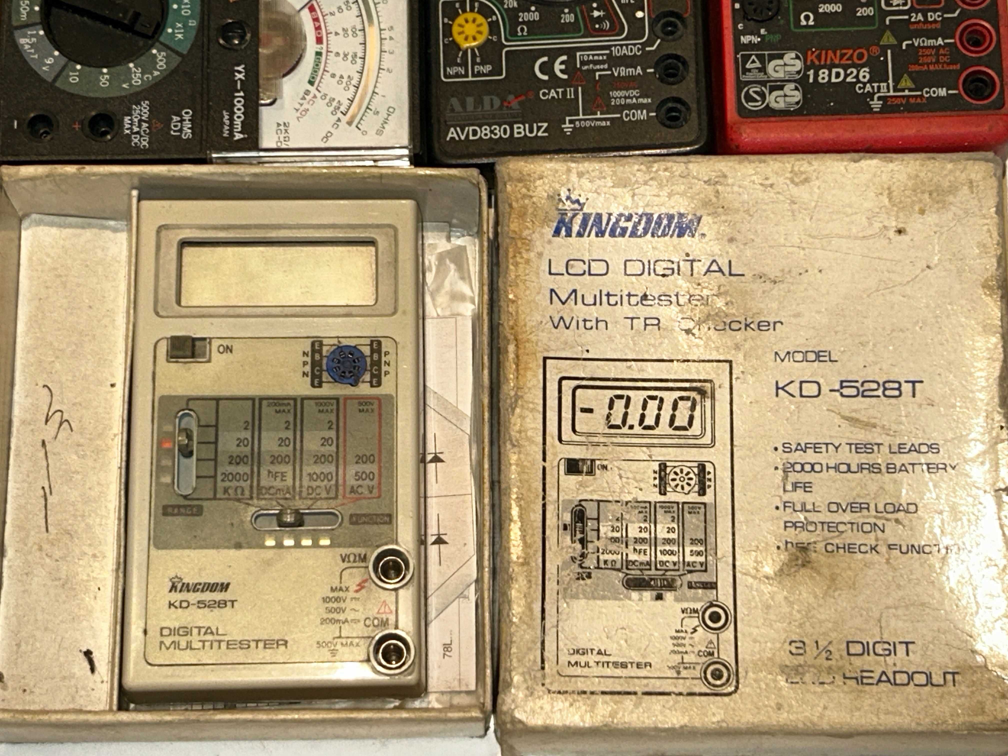 Zestaw MIERNIKÓW elektrycznych - 10 sztuk