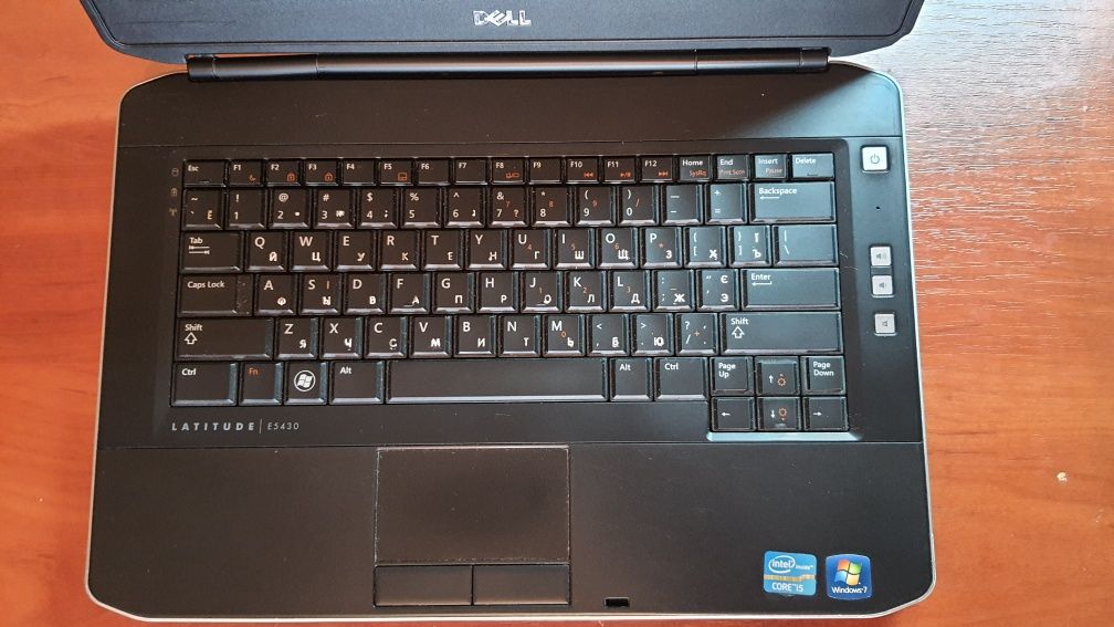 Ноутбук Dell Latitude E5430 (L065430102E) intel pentium 2030m 2.5 ГГц
