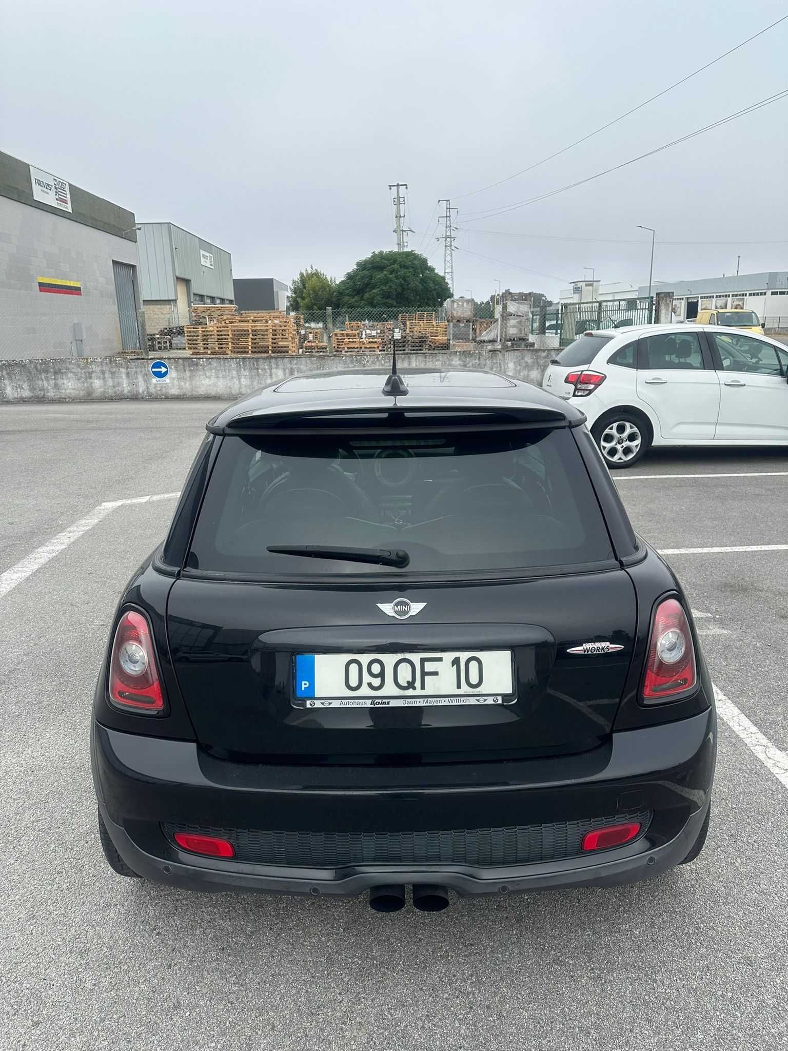 Mini John Cooper Works 3 Portas (R56) 201 cv