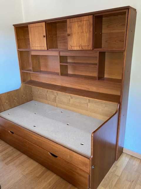 Móvel cama sofá estante