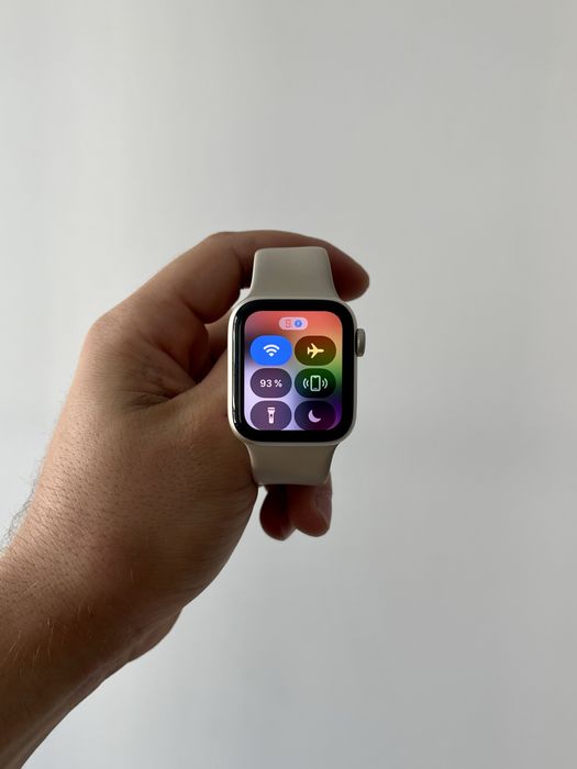 Apple Watch Se 2 40 mm (Gen-2) Starlight 88% акум ІДЕАЛ епл вотч се 2