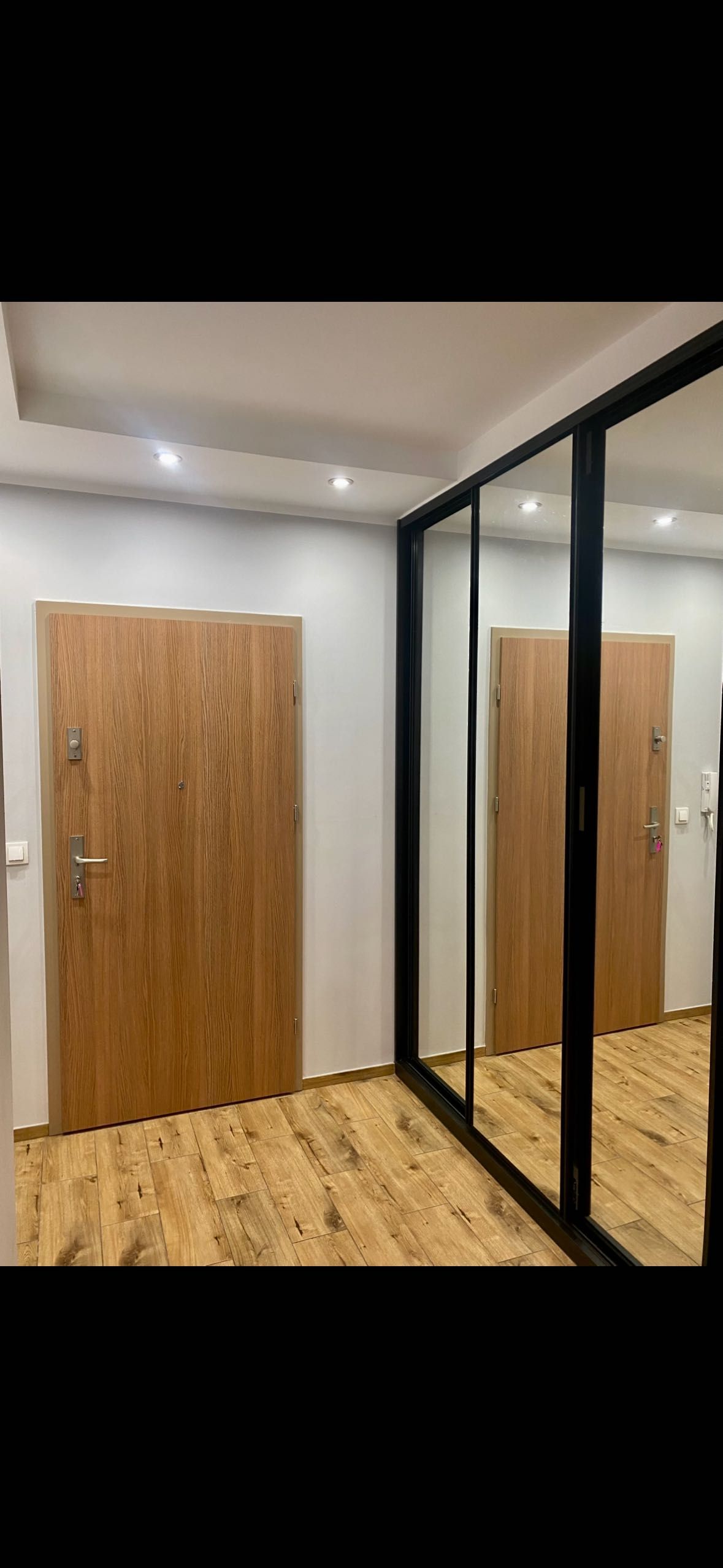 Wynajmę Mieszkanie 2 pokoje miejsce par Ogródek parter 45m2 nowe rumia