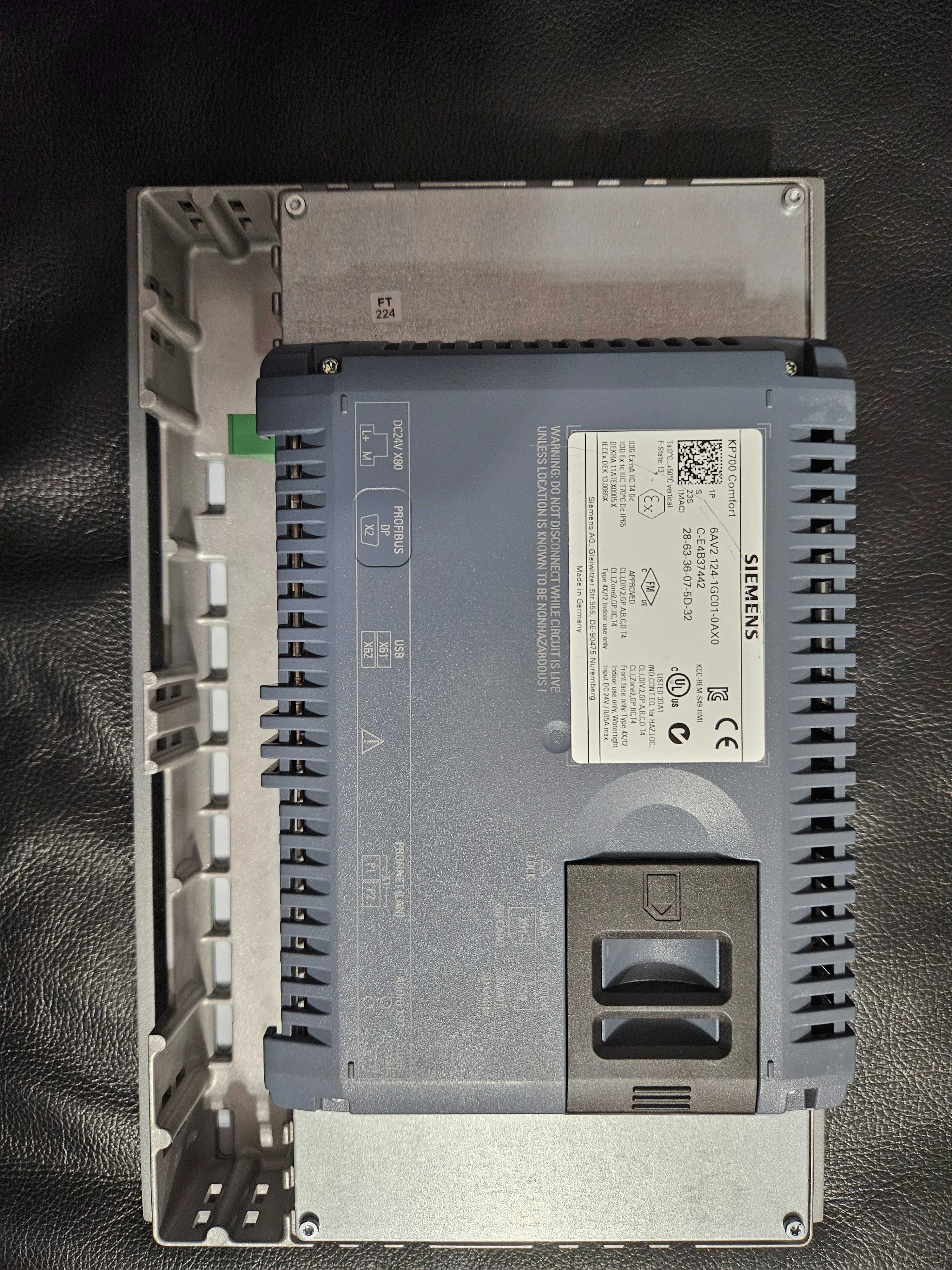 Panel HMI Siemens Simatic Kp700 Comfort + Siemens PM1207