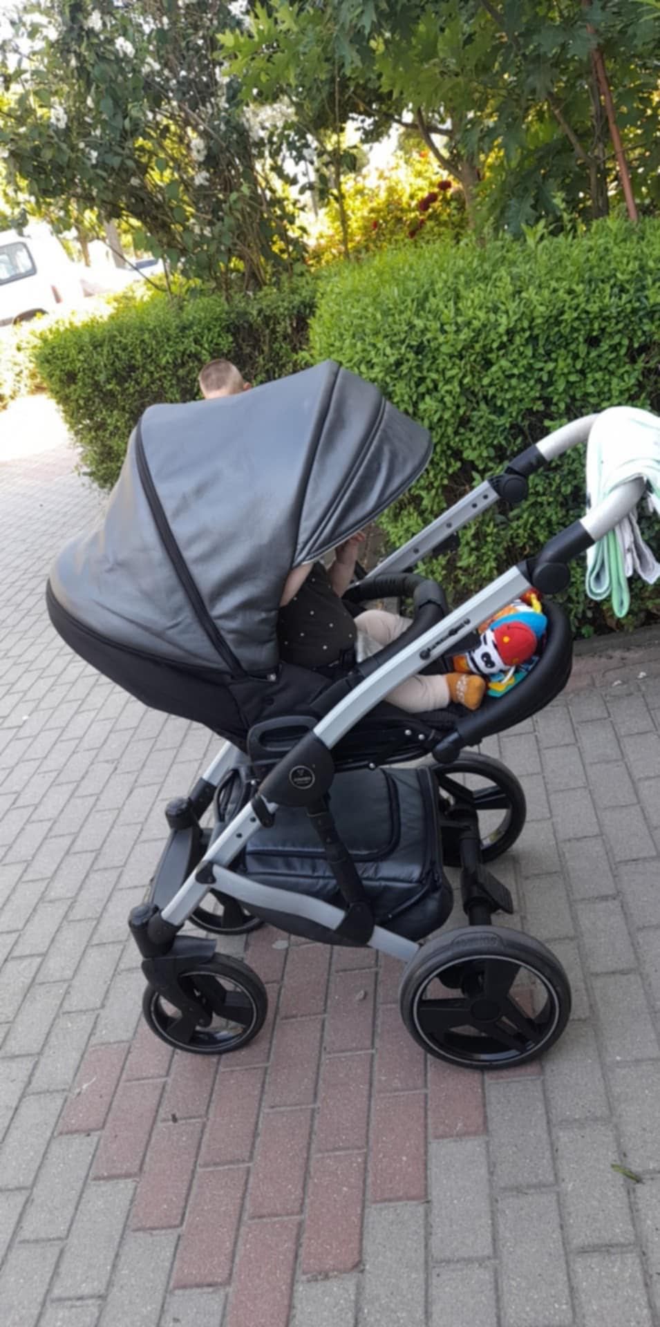 Sprzedam wózek 2w1
