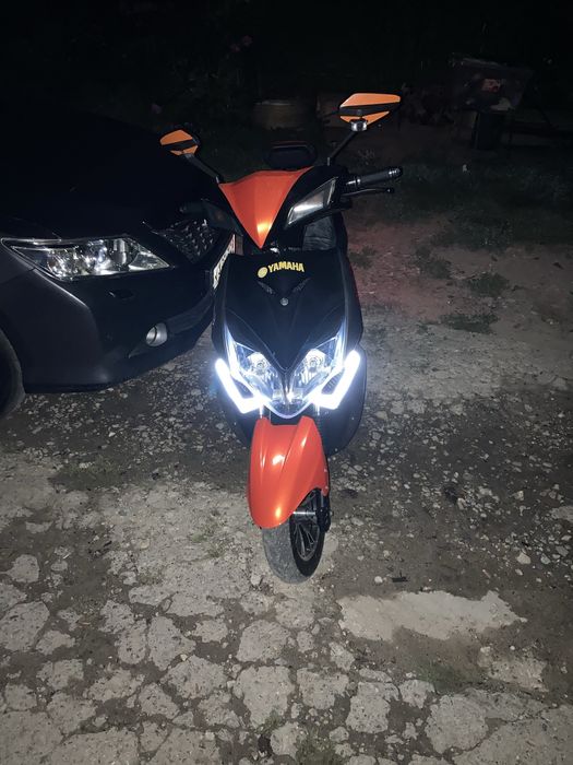 Моторолер елеетро