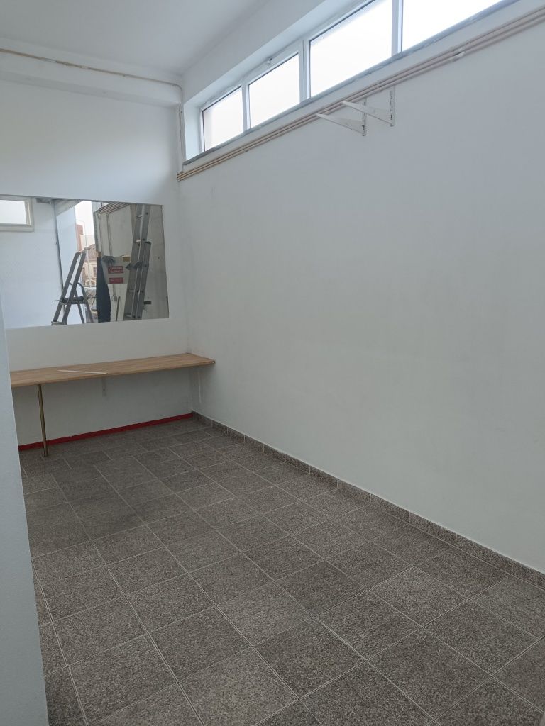 Alugo armazém 250m