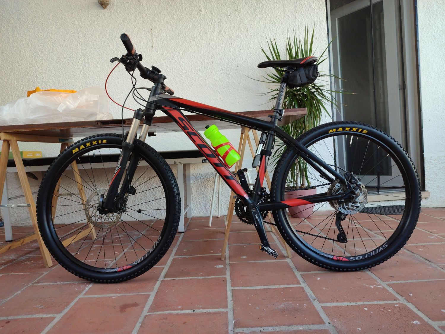 Bicicleta BTT Scott Scale 770 27'5 em bom estado