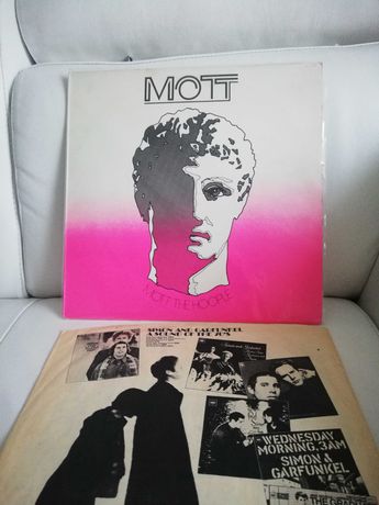 пластинка Mott The Hoople ‎– Mott (uk)