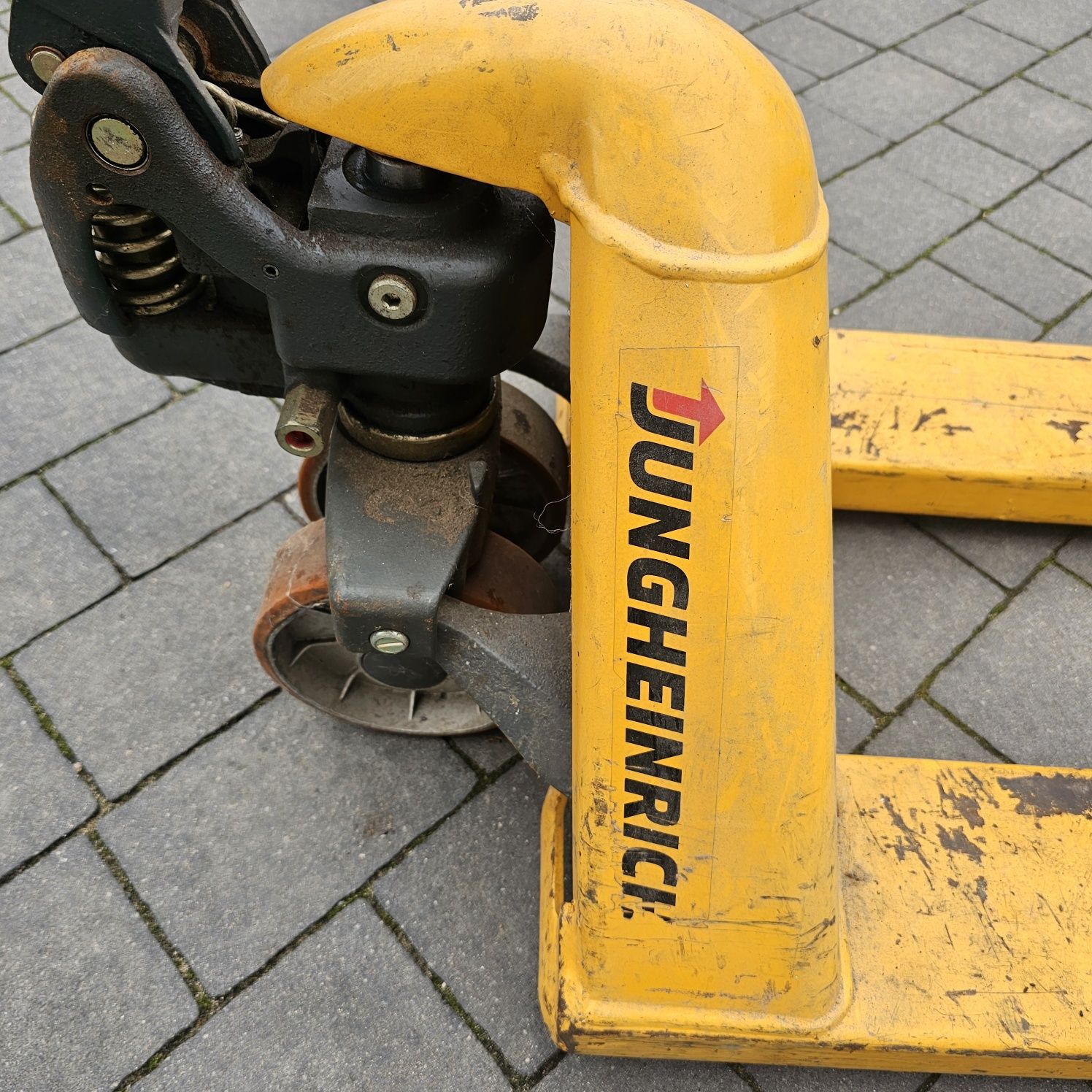 Wózek paletowy Jungheinrich przedłużony / wózek widłowy ręczny 130 cm,