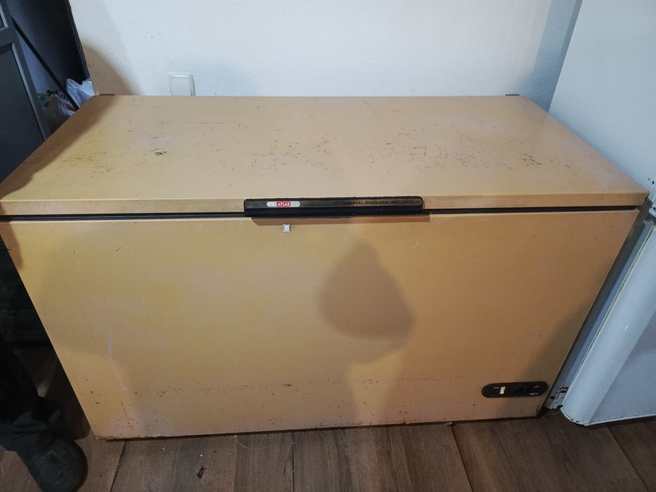 Продам морозильну камеру робоча