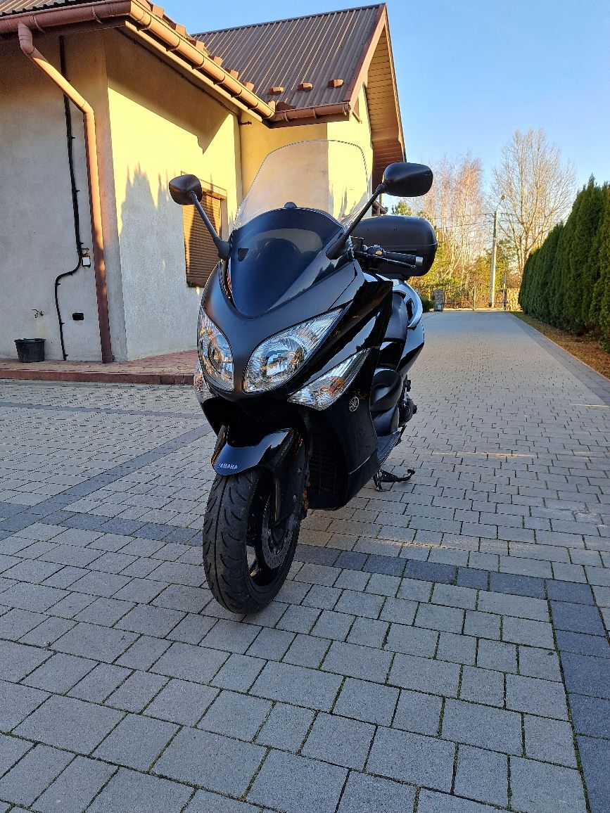 Yamaha tmax 500 lift.