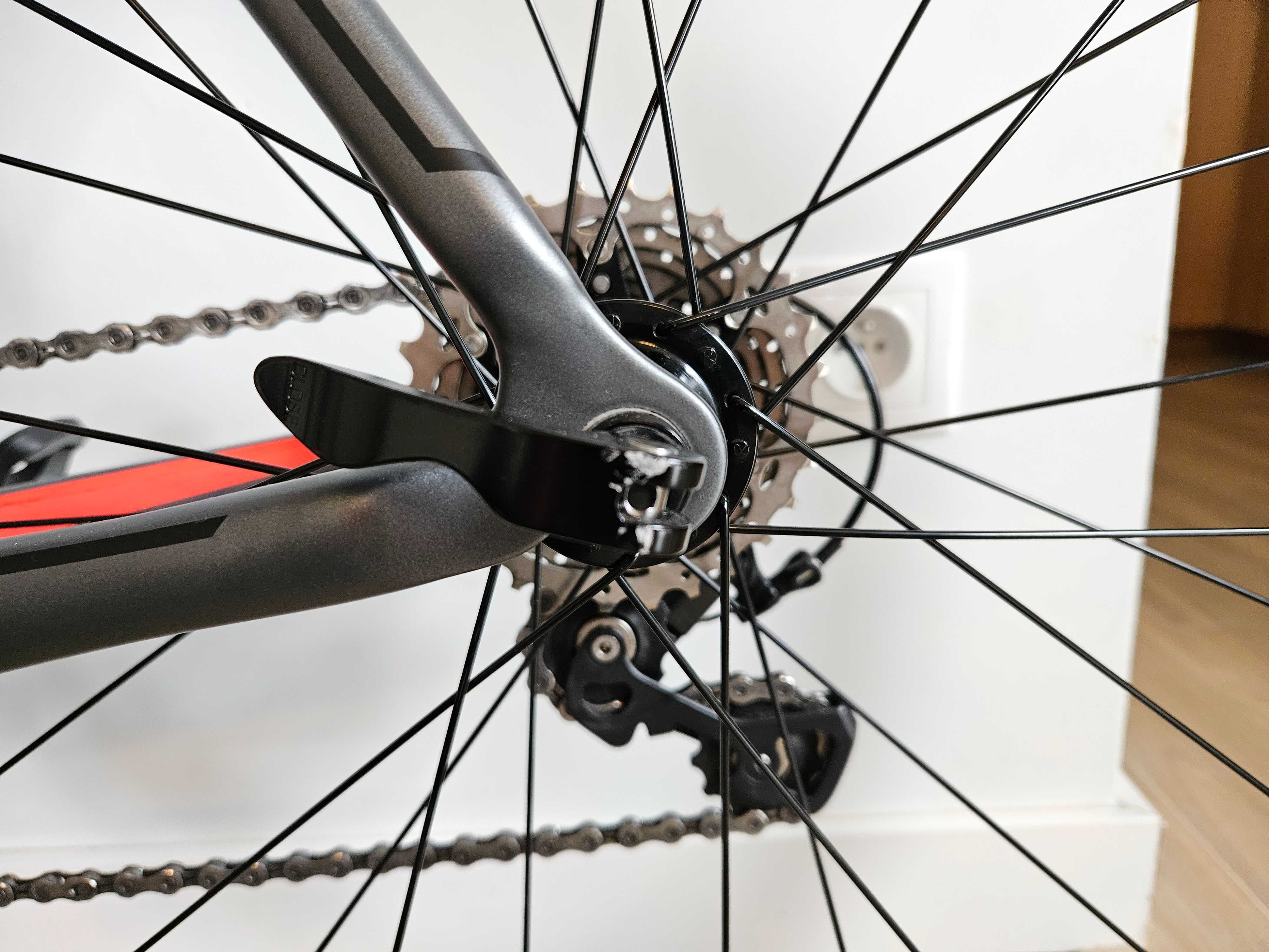 Rower szosowy COLNAGO AC-R carbon - jak nowy