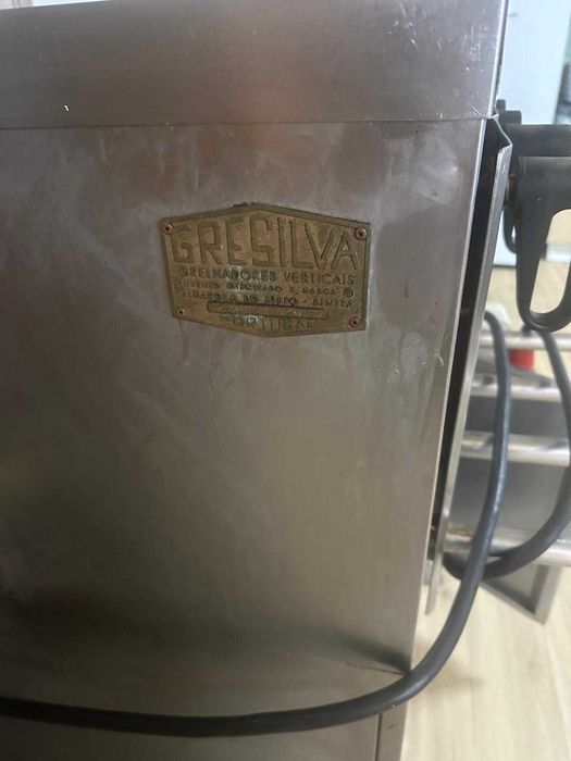 Grelhador frangos Grésilva   GV4