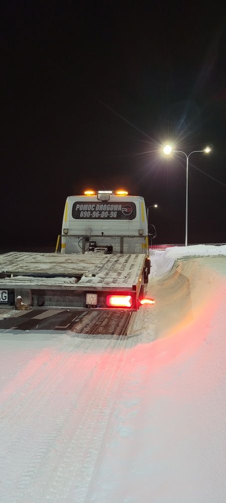 Wynajmij auto dostawcze, osobowe, laweta, Bus do wynajęcia