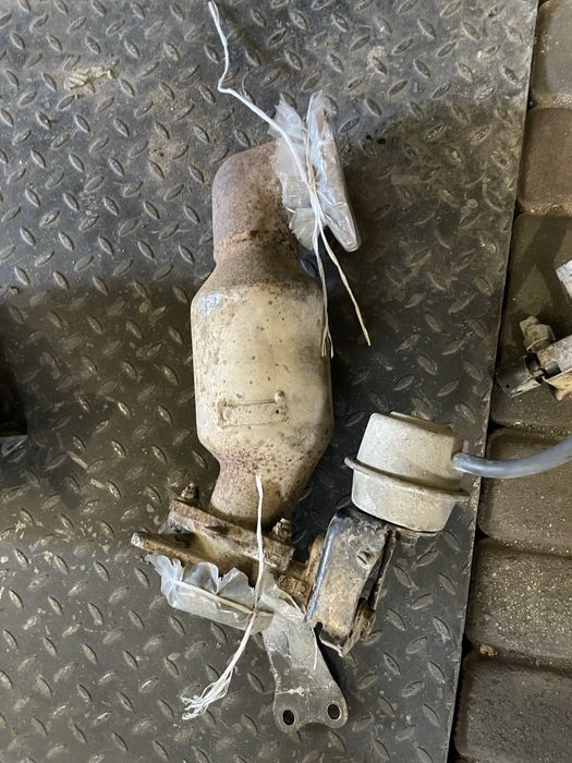 Розборка Toyota hiace 2004 d4d. Двигун, підвіска,,коробка,міст.