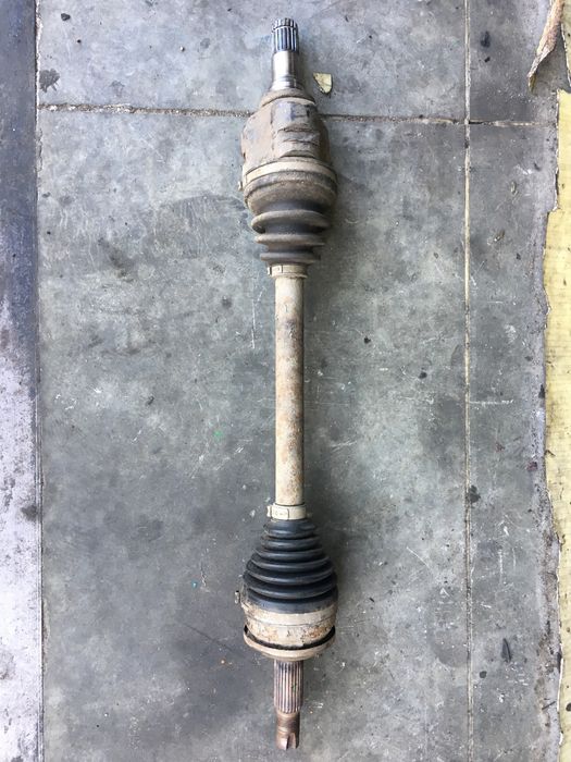 Полуось піввісь привод привід шрус Toyota Auris MK1 1.4 DIESEL D4D.