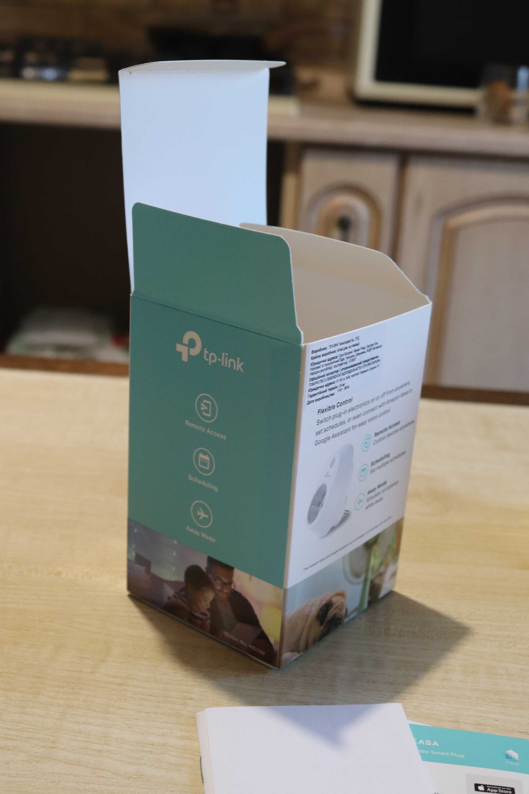 Розумна розетка TP-Link Smart Wi-Fi Plug HS100