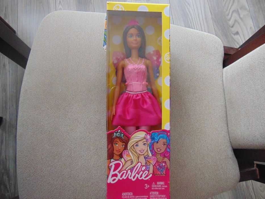 Lalka Barbie ze skrzydełkami Dreamtopia.