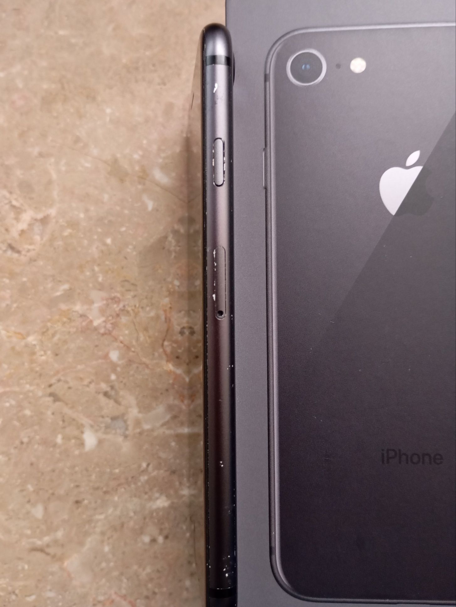 iPhone 8 64GB Cinzento