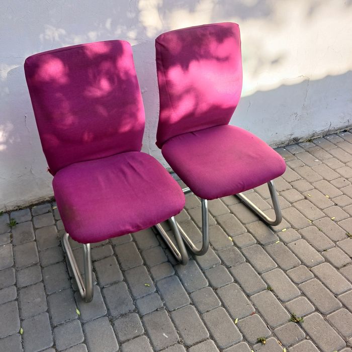 Офісне крісло / ігрове конференс крісло/