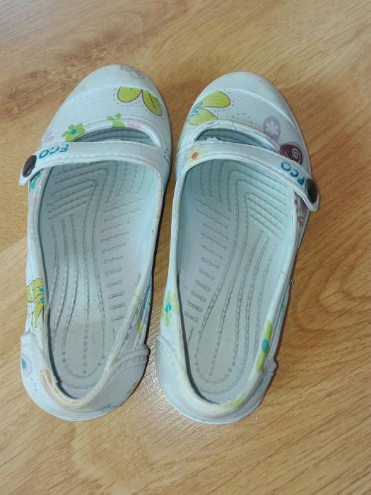 Gumowe buty krosy na basen, plażę rozmiar 24/14,5 cm