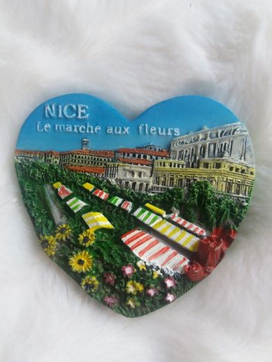 Nowy magnes Nicea st tropez