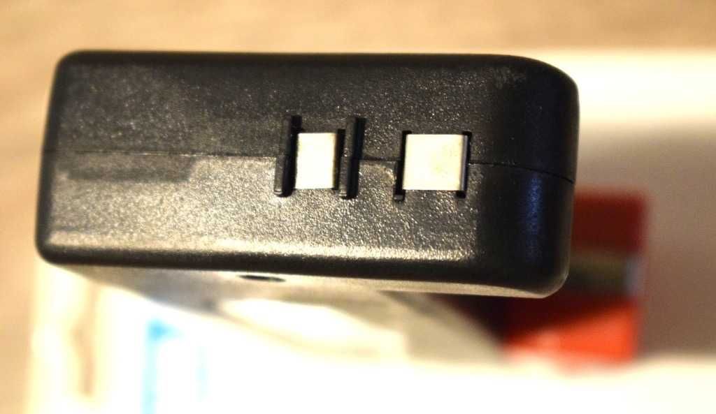 Tester Miernik Baterii AAA AA R3 R6 9V 1,5V