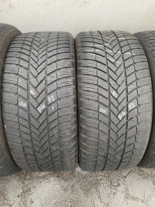 245 40 R19 98V Bridgestone BLIZZAK LM005
