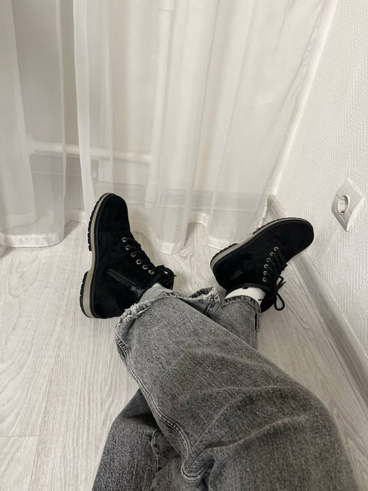 Жіночі черевики зимові