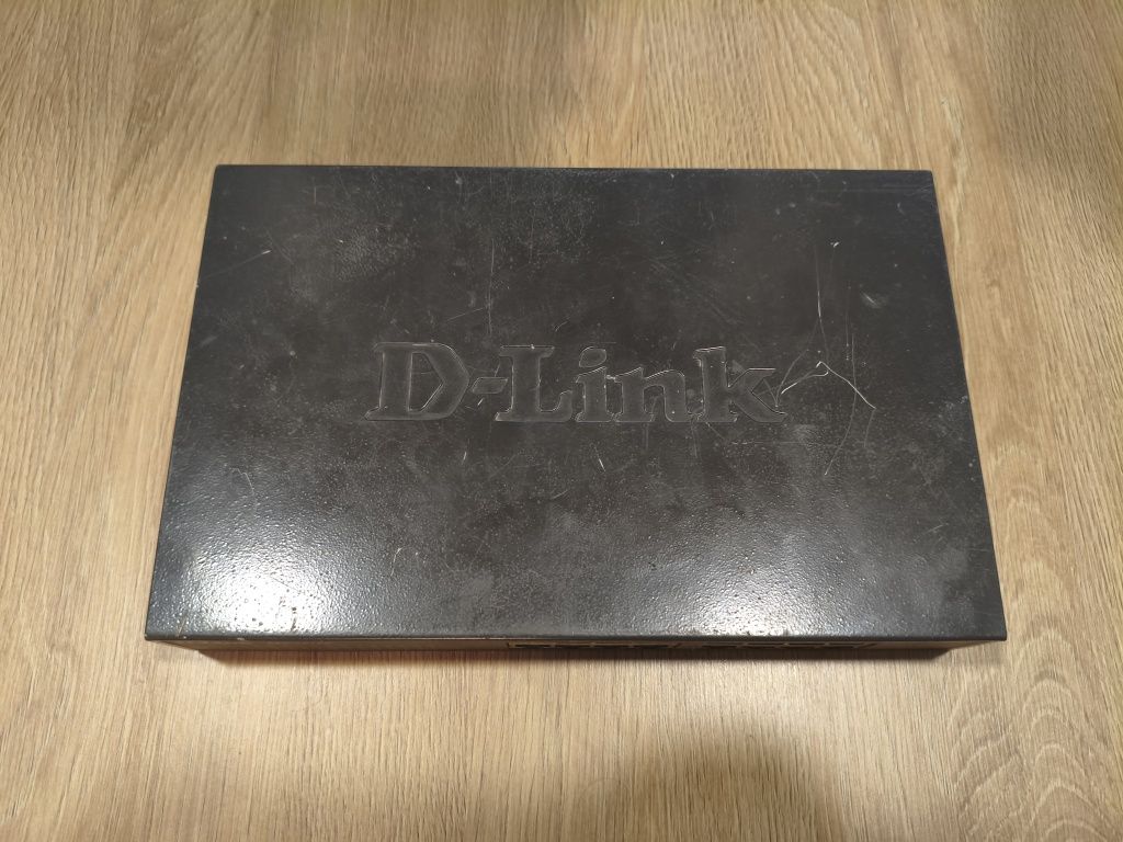 Комутатор D-Link DES-1016D