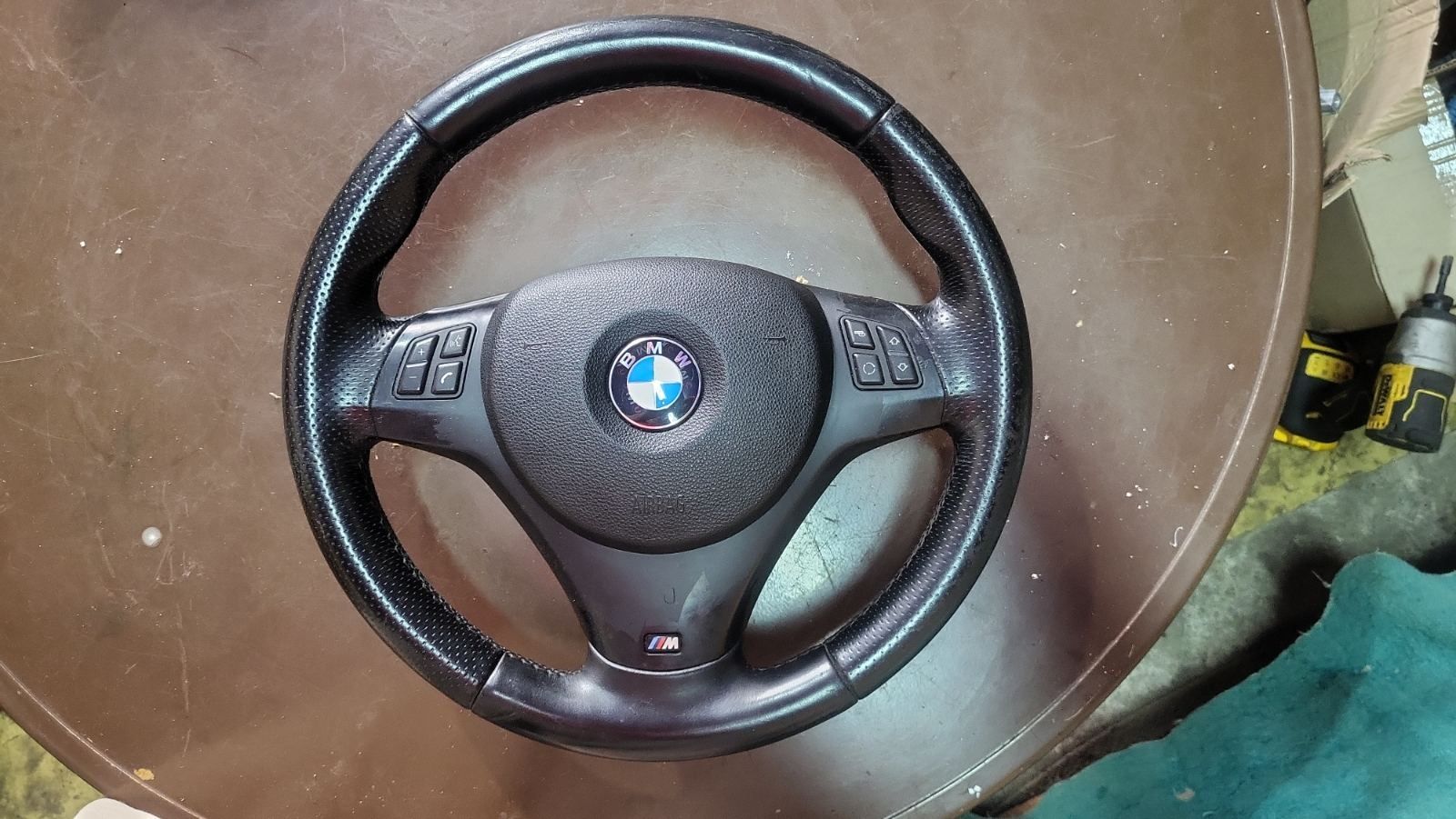 M руль BMW E90, E92, E93, E87 , X1 E84.