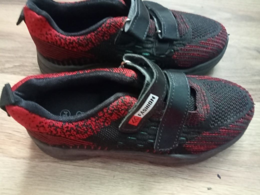 Nowe adidasy 34 chłopiec