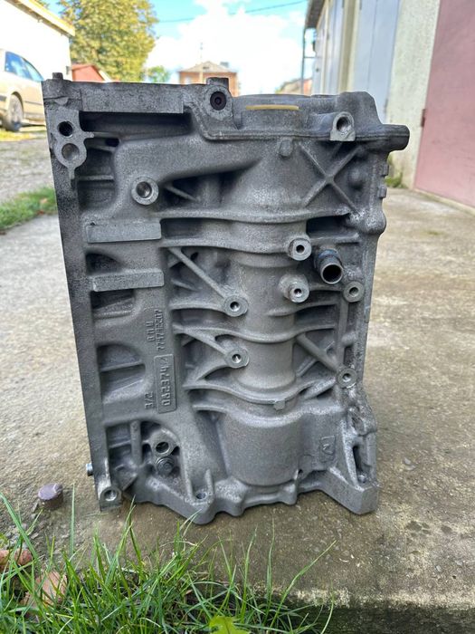 Продам блок від BMW N47D20A