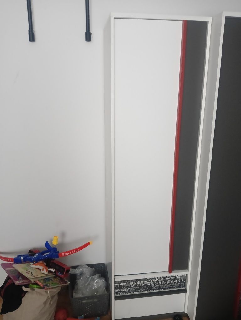 Zestaw mebli dziecięcych stan bdb