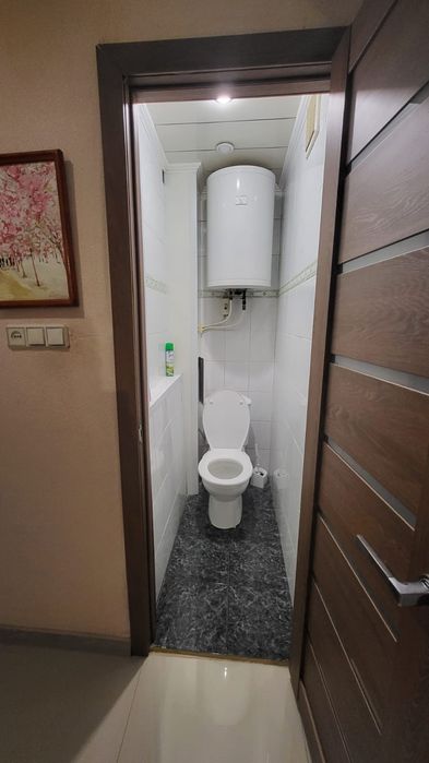 Оренда Центр газ опалення 2 х кімнатна 2 поверх