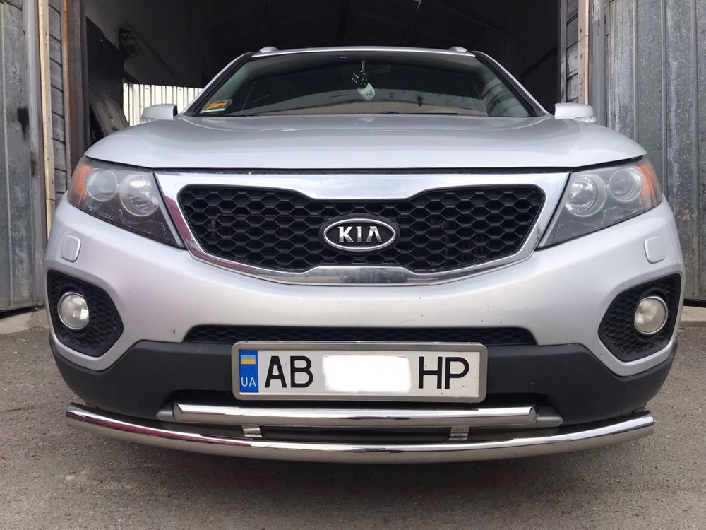 Кенгурятник для Kia Sorento 2009+ Захист переднього бампера Дуги