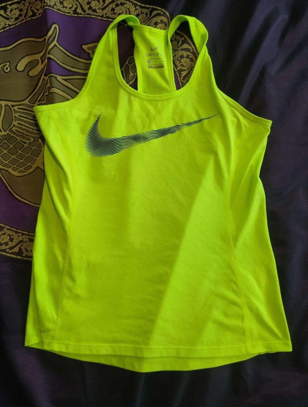 Майка Nike лимон