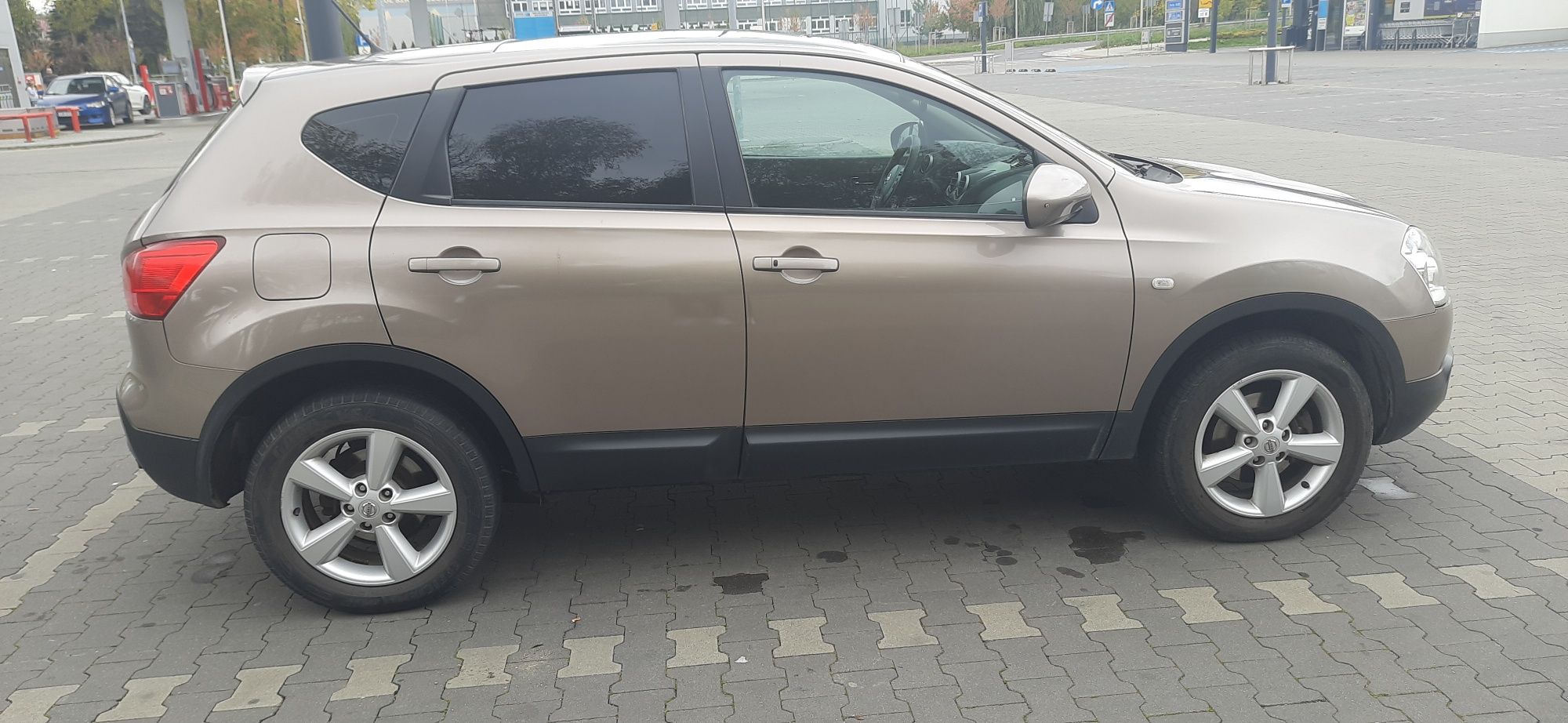 Nissan Qashqai j10