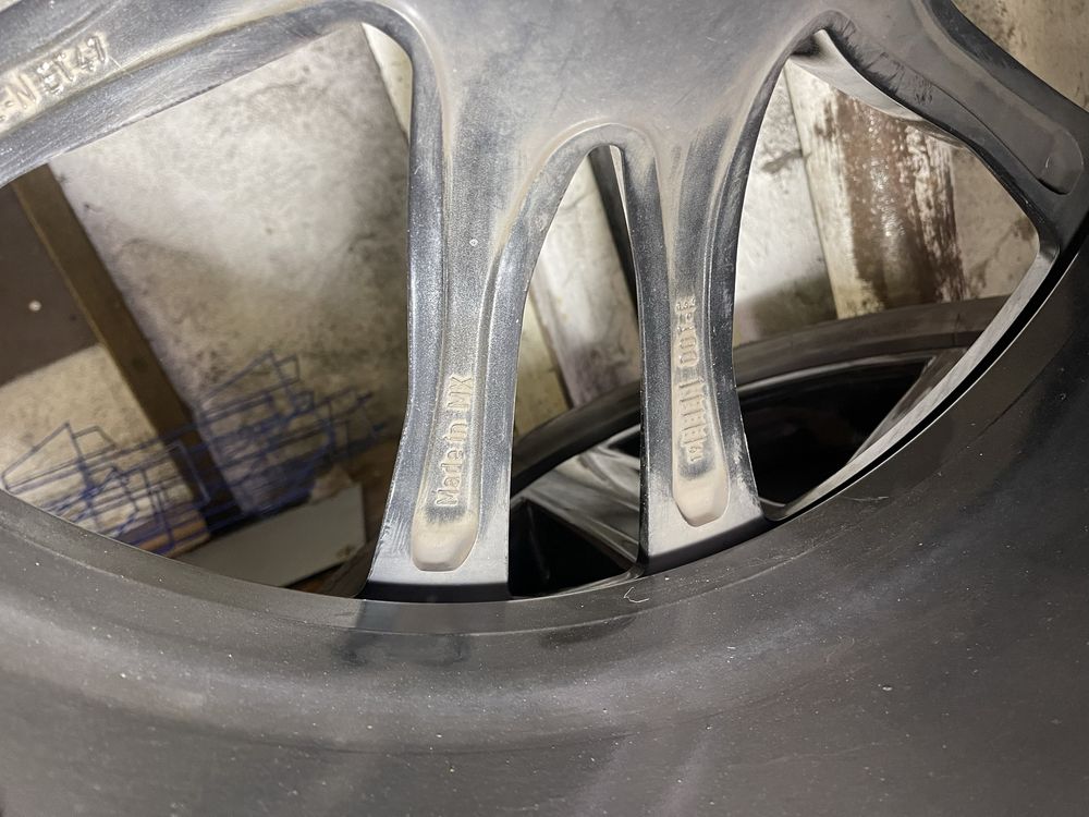 Продам диски 5/112 R23 AMG