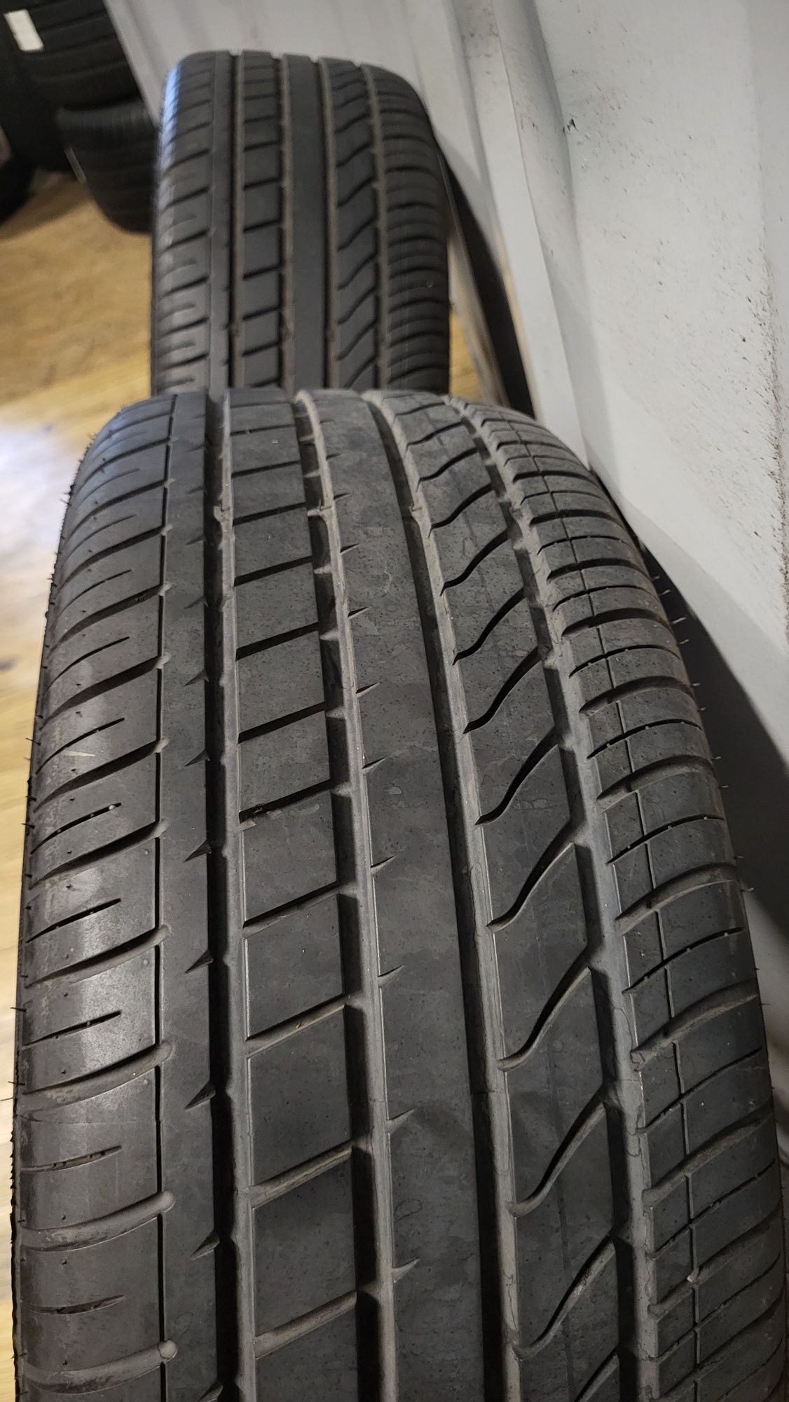 Alufelgi Opel 4x100 17" z oponami 215/45 R17 Corsa D E Adam OPC