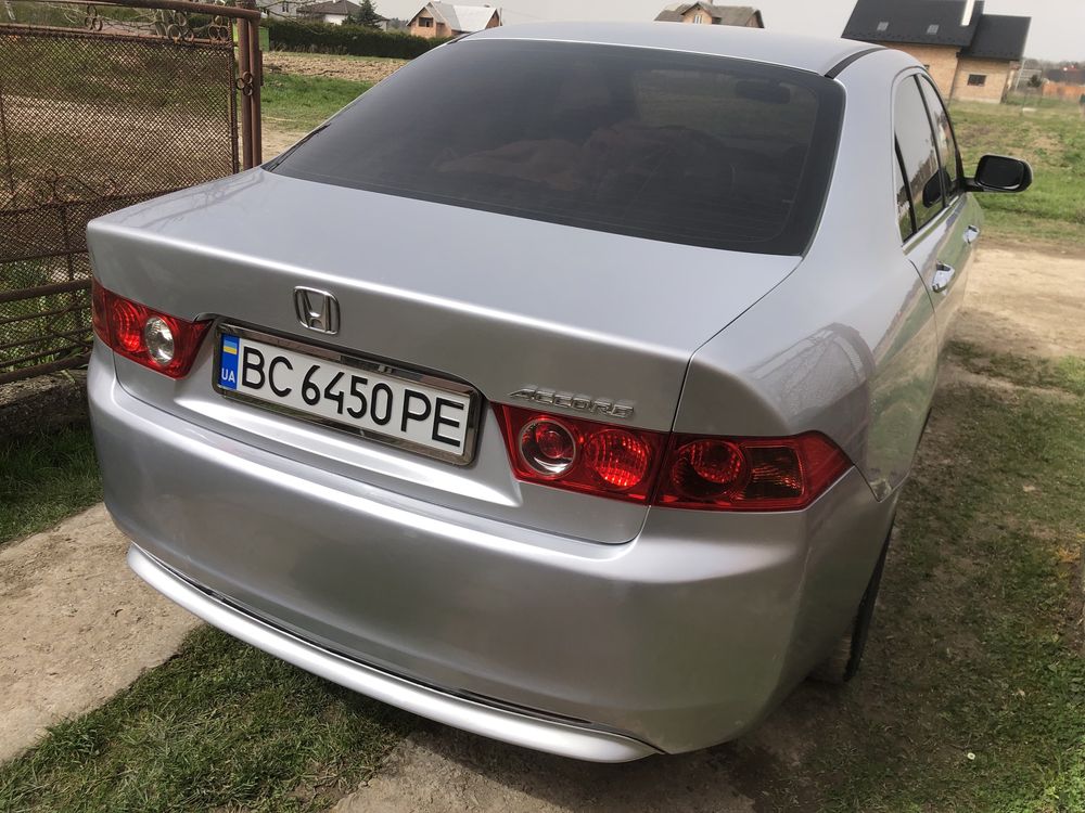 Продам Honda Accord 7