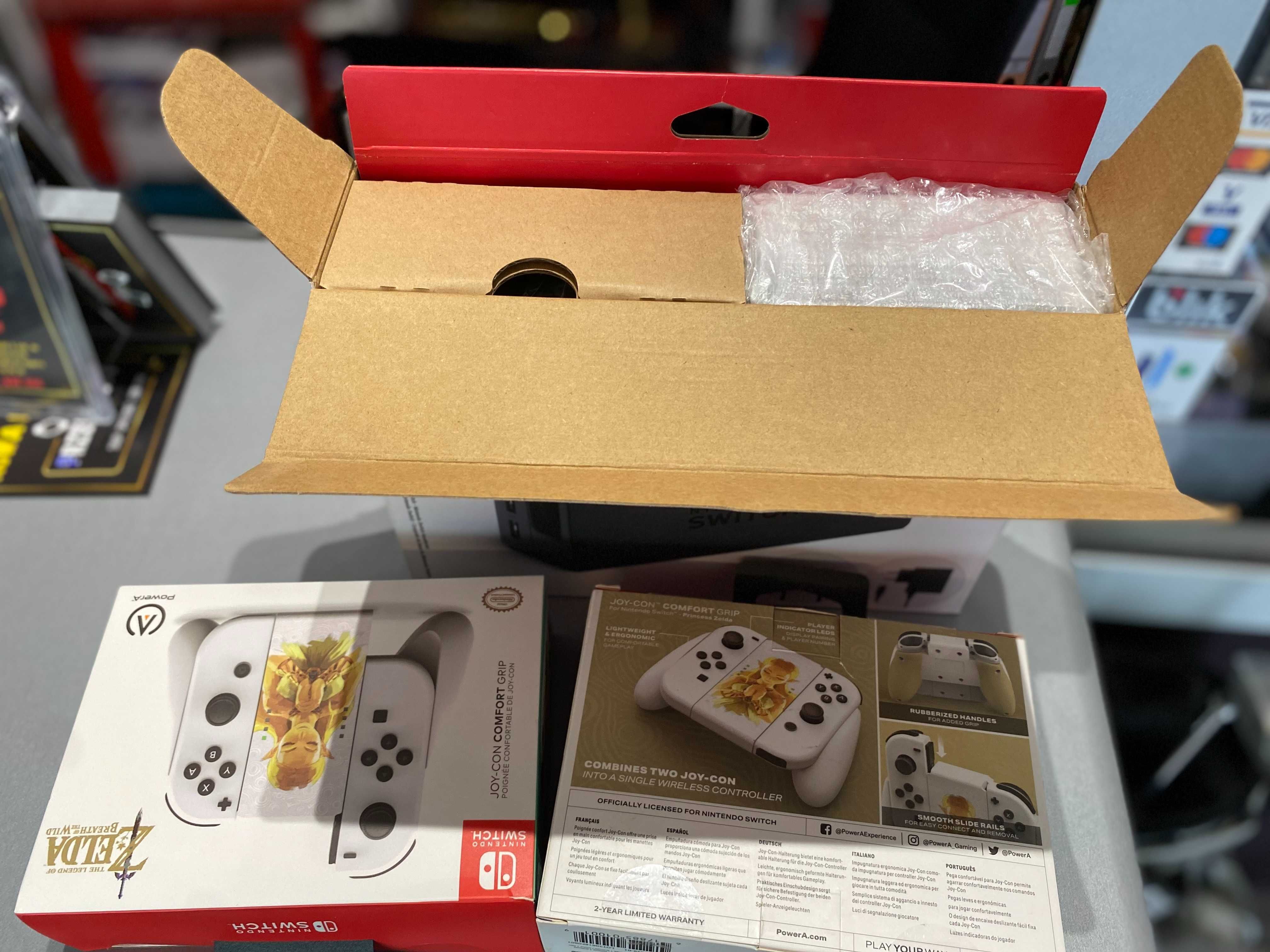Nintendo Switch Dock Set Charging system+ joy-con zelda