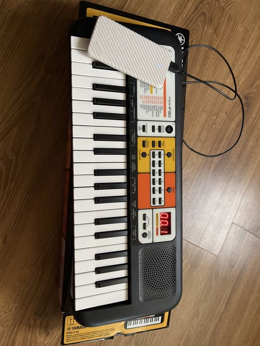 Синтезатор Yamaha PSS-F30