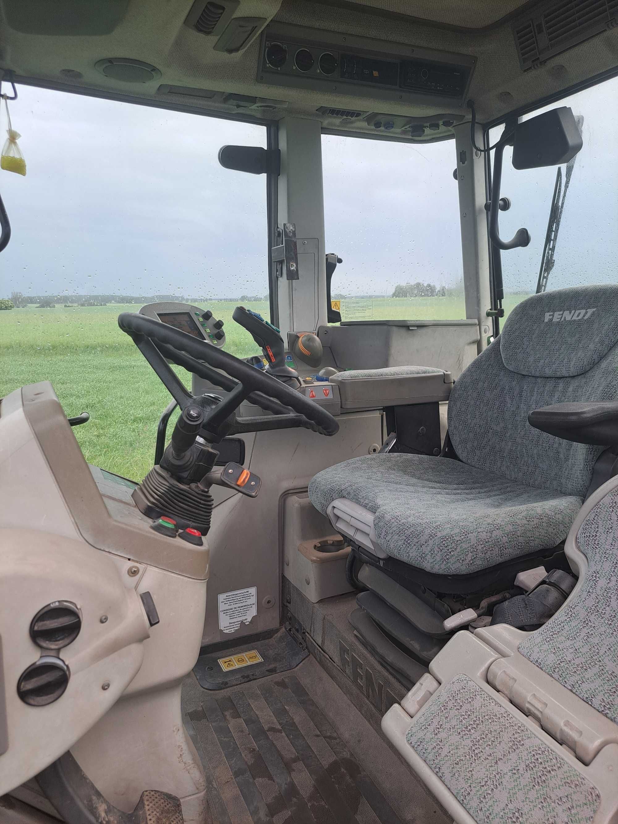 Ciągniki fendt 712