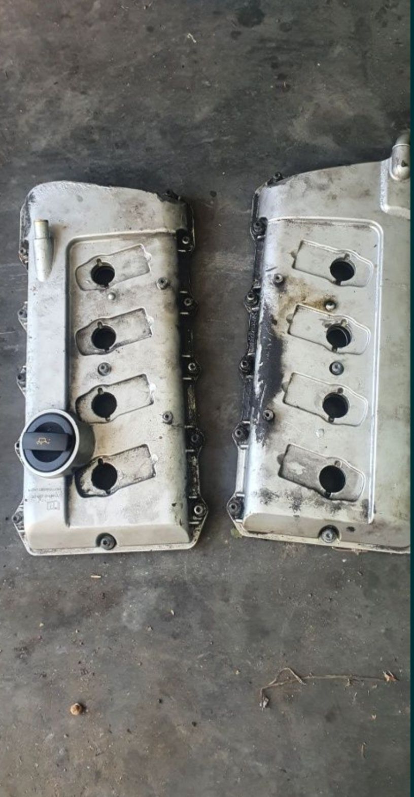 Pokrywa Zaworów dekiel prawa lewa kapa Audi s4 4.2 a4 bbk A6 rs4