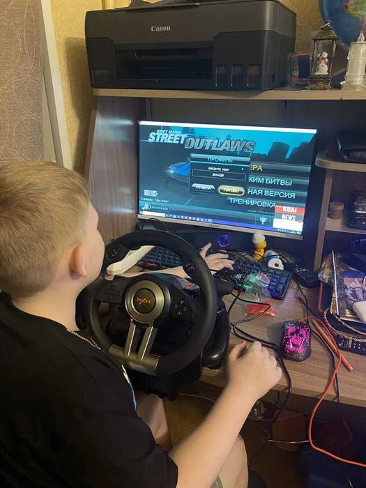 Продам руль для игр на пк ps4 автомат коробка вибрация поворот на 180