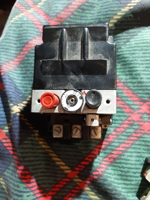 Автомат защиты Эл сети